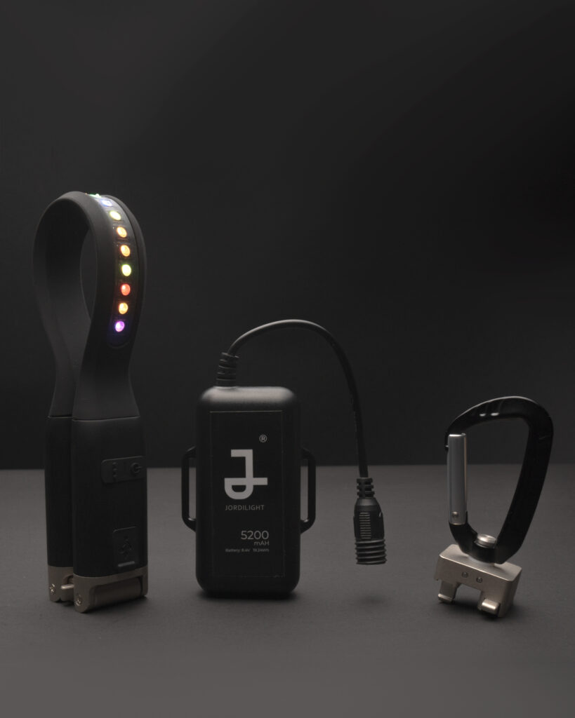 image10 Twelve Degrees JordiLight